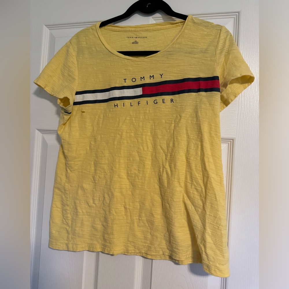 Tommy Hilfiger Yellow Fitted Short Sleeve T-Shirt